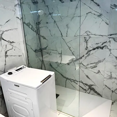 Διαμέρισμα - Air Conditioning And Pool *